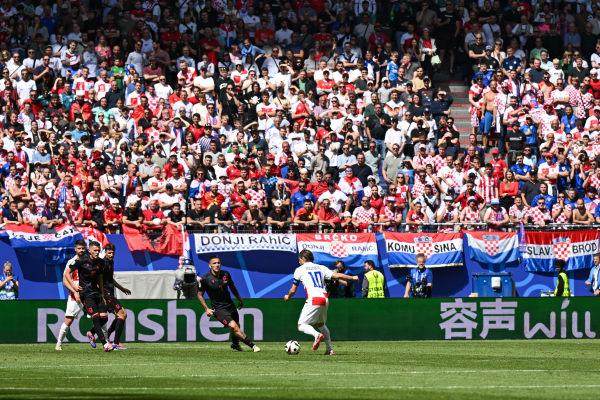 1718804924233068081.jpg 1718804859942.jpg